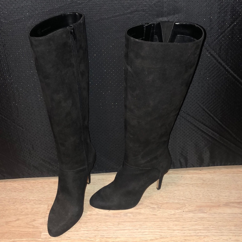 Black boots
